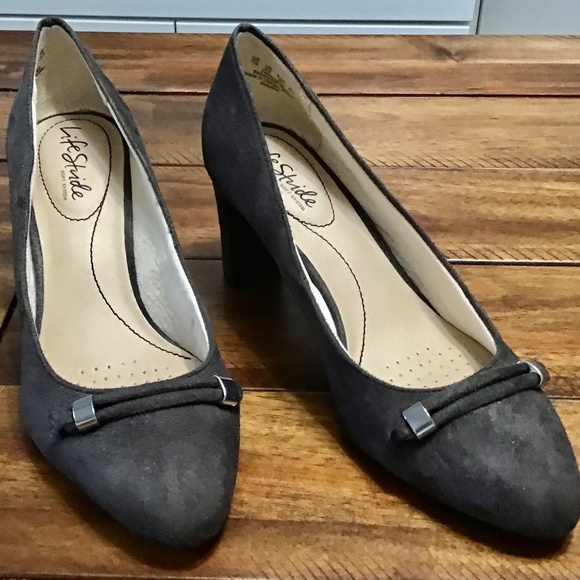 LifeStride Gianna Pump~Stone Grey~Size 7W - Picture 2 of 9